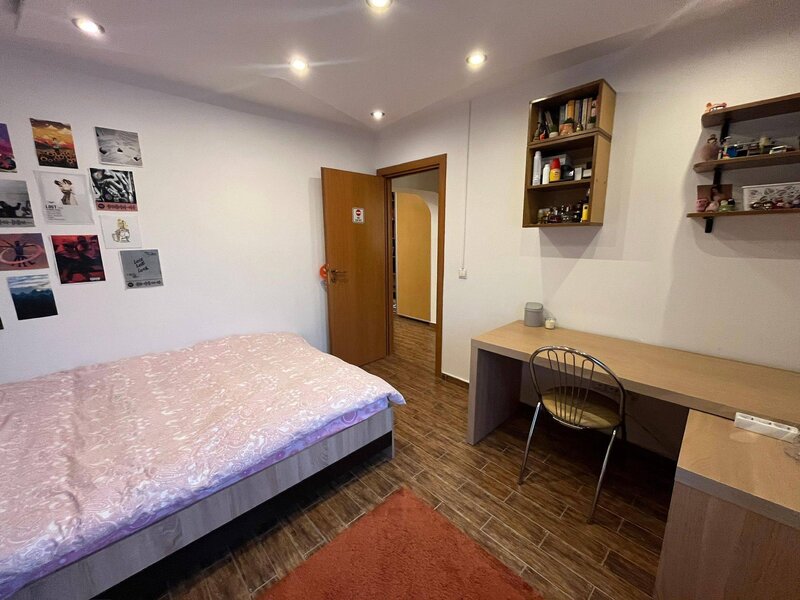 Colentina, Avion, apartament 4 camere 96 mp, etaj 4/10, 2 bai, 2 balcoane.